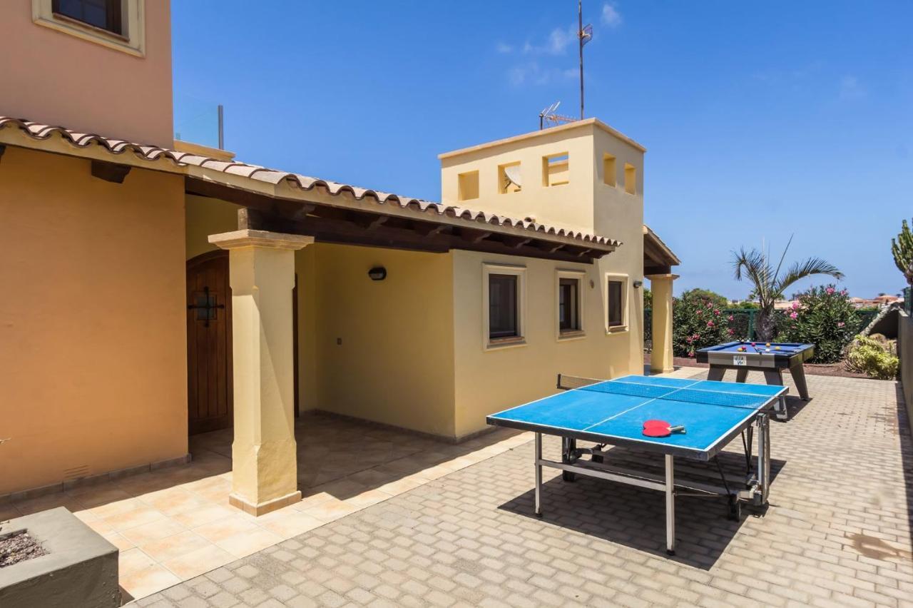 Villa Ducales By Villa Plus Corralejo Exterior foto